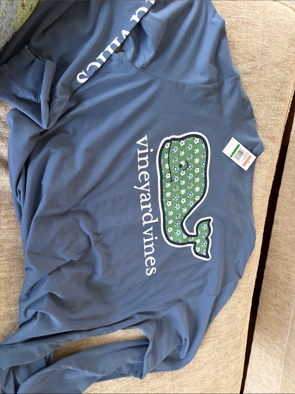 Vineyard Vines Blue Long-Sleeve Tee with Green Patterned Whale